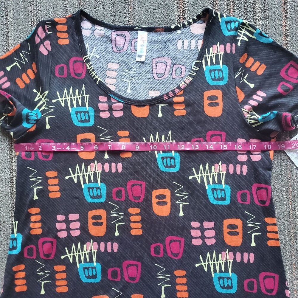 LulaRoe‎ Women's Short Sleeve Multicolor Print Classic T-Shirt Size Medium NWT - Picture 7 of 9